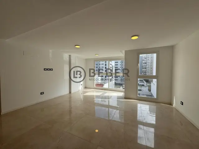 Departamento de 3 ambientes en venta en LA PERLA