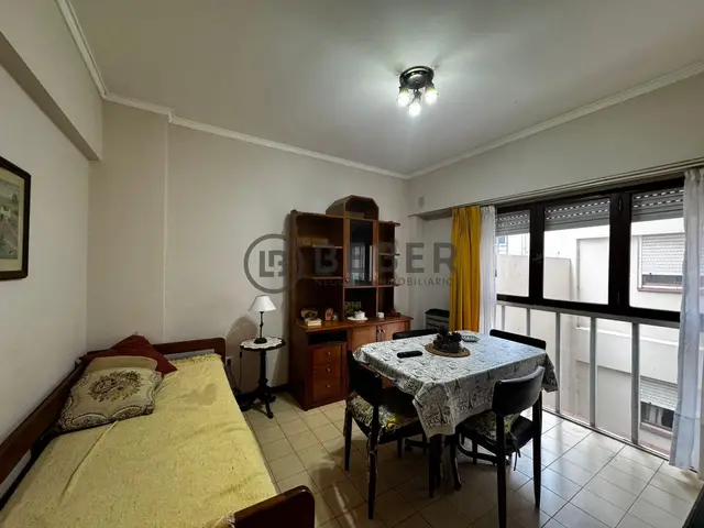 Departamento de 2 ambientes en venta en LA PERLA