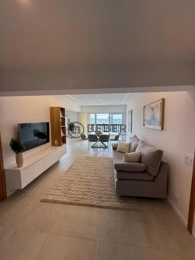Departamento de 3 ambientes en venta en Centro