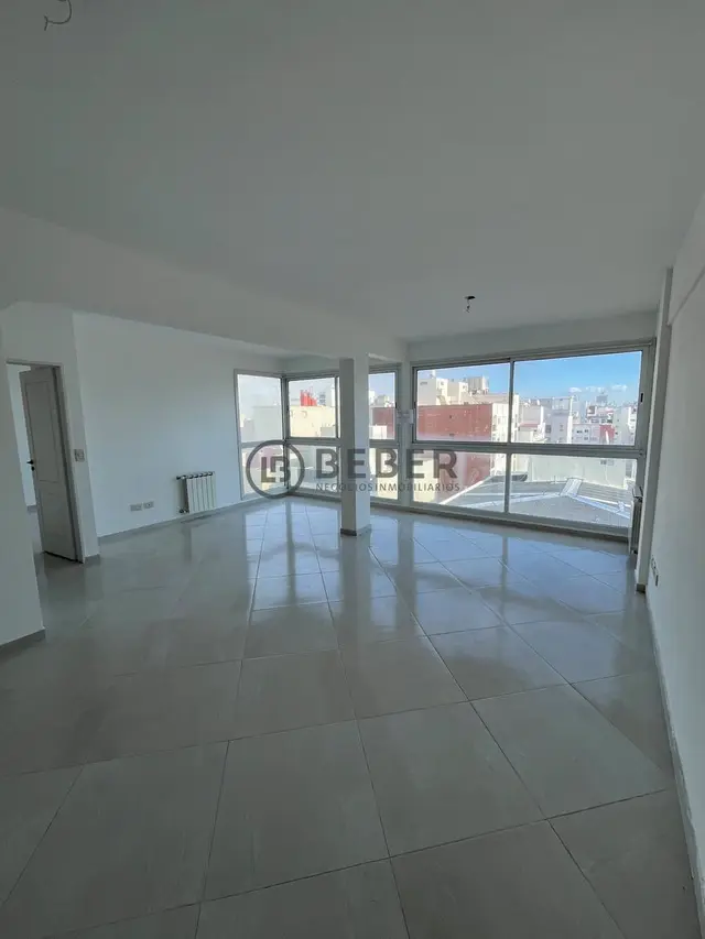 Departamento de 3 ambientes en venta en LA PERLA
