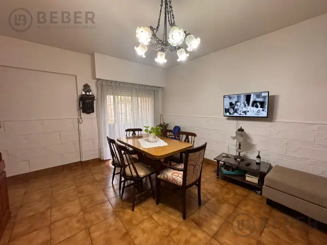 Departamento de 4 ambientes en venta en AEROPARQUE