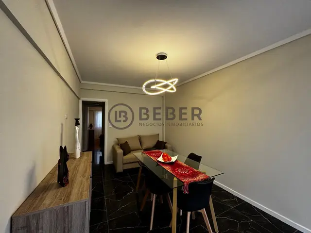 Departamento de 2 ambientes en venta en Centro