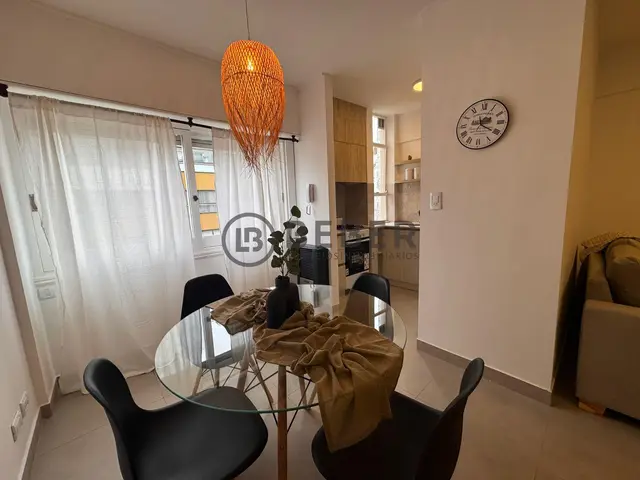 Departamento de 2 ambientes en venta en Centro