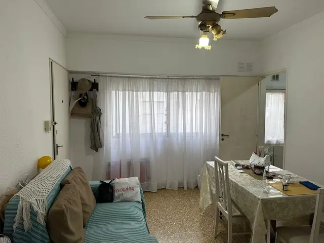 Departamento de 2 ambientes en venta en Centro