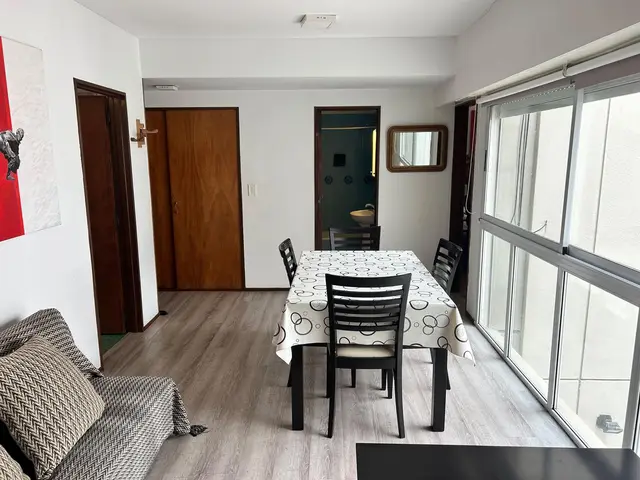 Departamento de 2 ambientes en alquiler en Centro