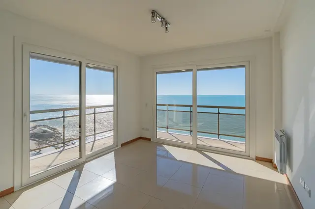 Departamento de 3 ambientes en venta en LOMAS DE STELLA MARIS