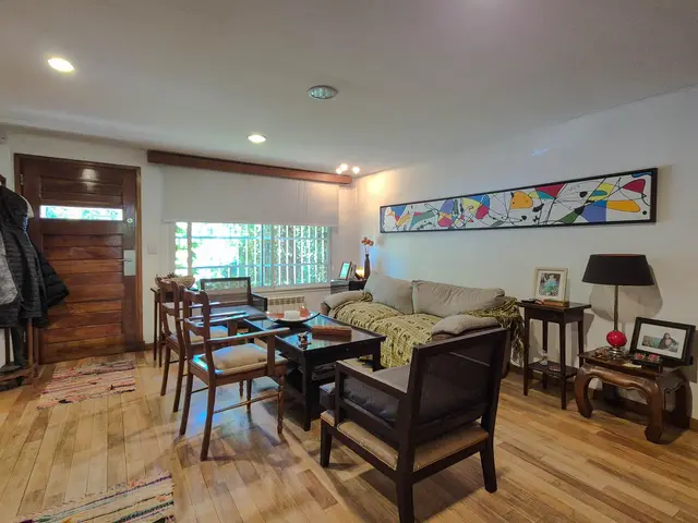 Casa de 3 ambientes en venta en PRIMERA JUNTA