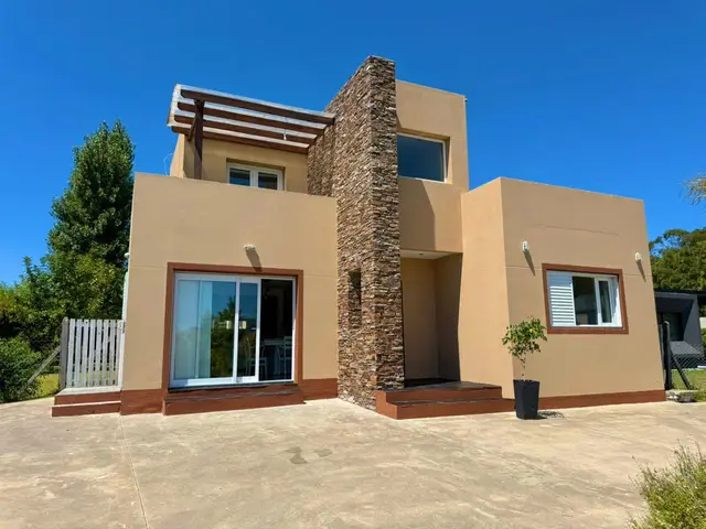 Casa de 3 ambientes en venta en Mar del Plata