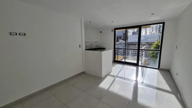 Departamento de 1 ambiente en venta en BATAN