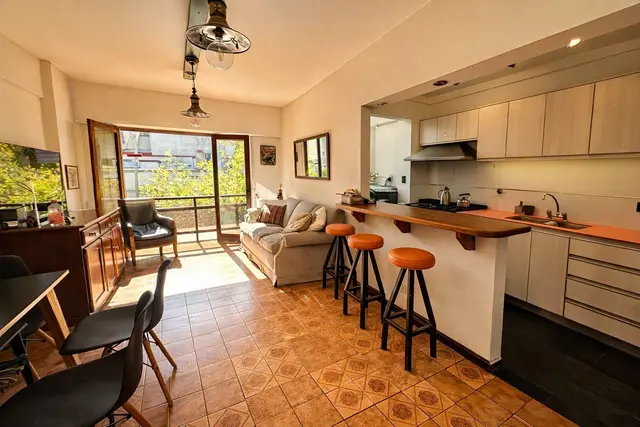 Departamento de 4 ambientes en venta en LA PERLA