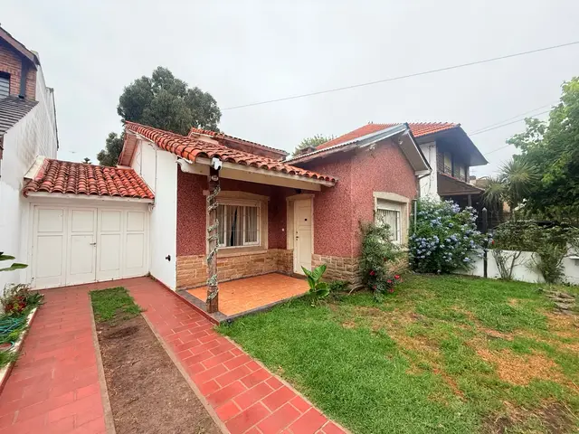 Casa de 3 ambientes en venta en PUNTA MOGOTES