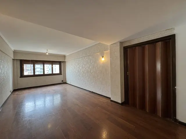 Departamento de 3 ambientes en venta en LA PERLA