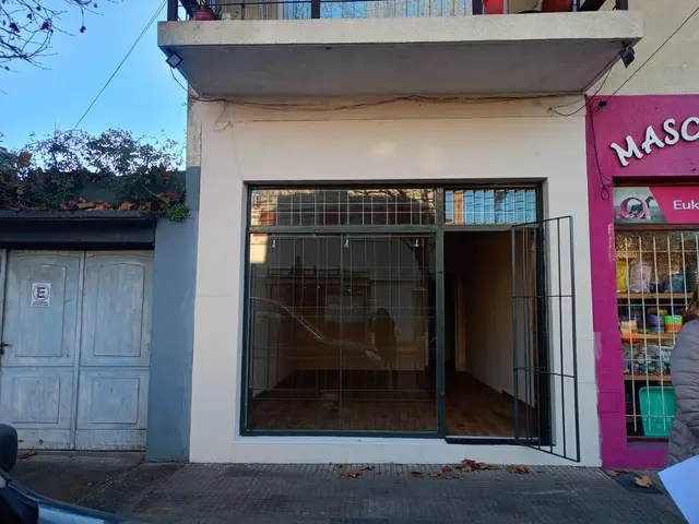 Local de 1 ambiente en venta en VILLA PRIMERA