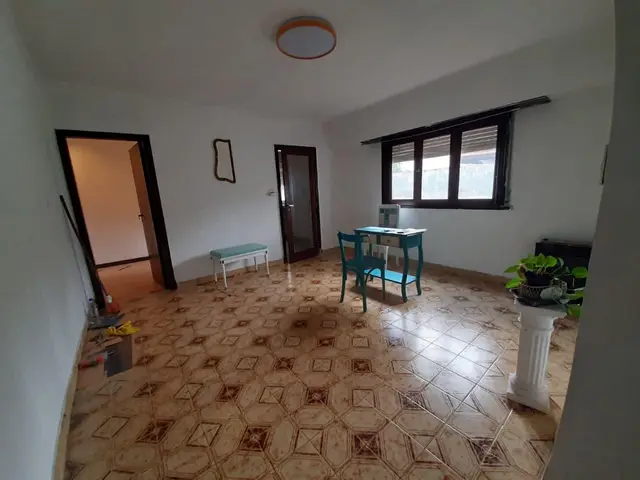 Casa de 4 ambientes en venta en DON BOSCO