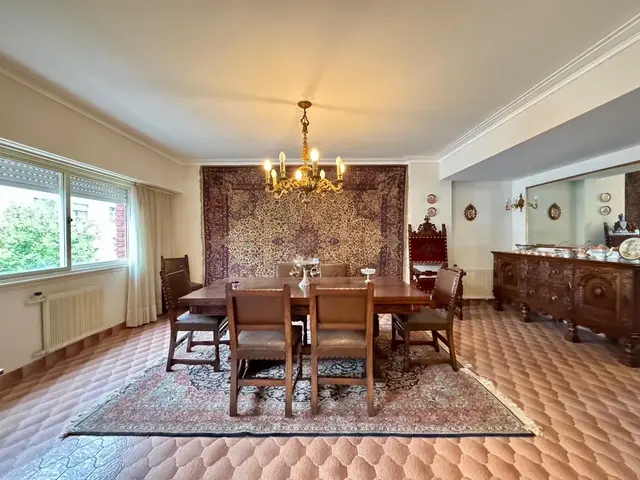 Departamento de 5 ambientes en venta en LA PERLA