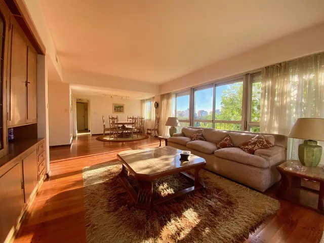 Departamento de 4 ambientes en venta en Centro