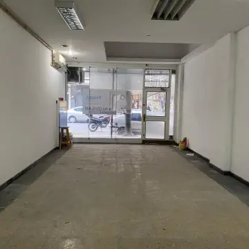 Local de 5 ambientes en alquiler en Centro
