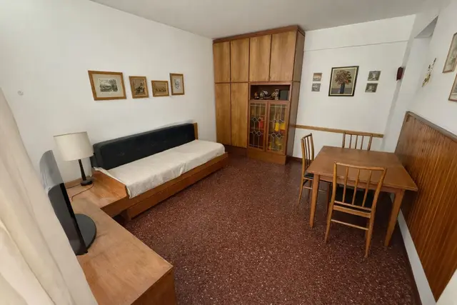 Departamento de 2 ambientes en venta en Centro