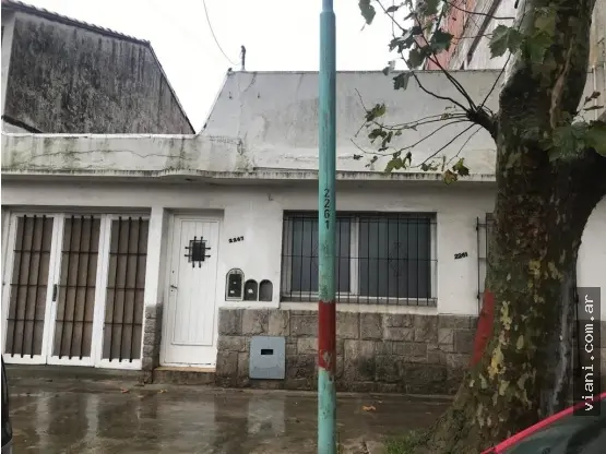 Casa de 2 ambientes en venta en DON BOSCO