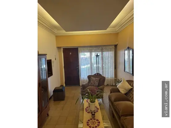 Casa de 3 ambientes en venta en VILLA PRIMERA