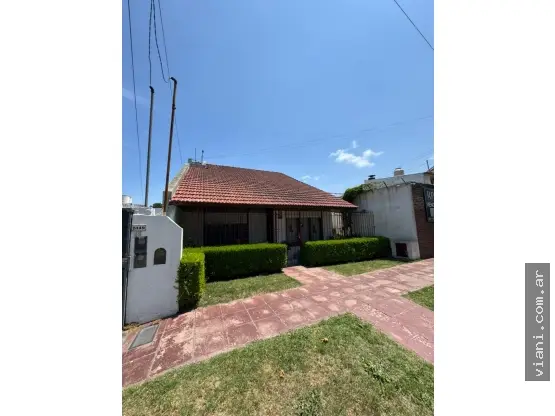 Casa de 4 ambientes en venta en RIVADAVIA BERNARDINO