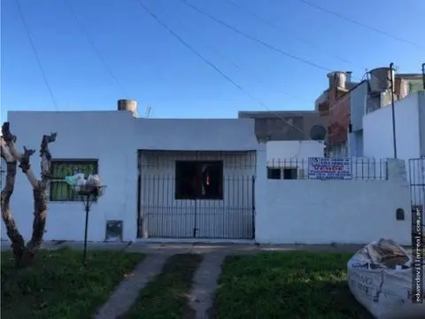 Casa de 3 ambientes en venta en RIVADAVIA BERNARDINO