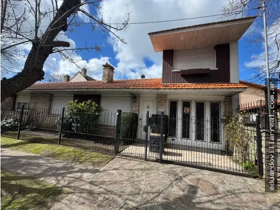PH de 3 ambientes en venta en LOS TRONCOS