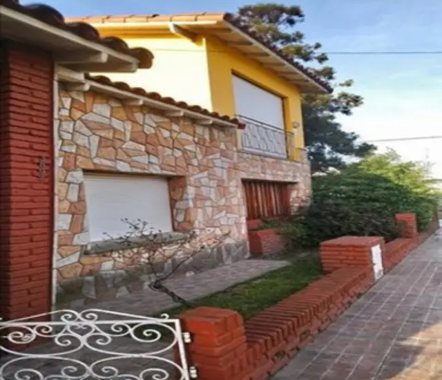 Casa en venta en RIVADAVIA BERNARDINO