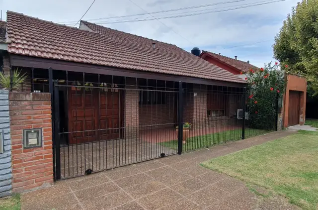 Casa en venta en VILLA PRIMERA