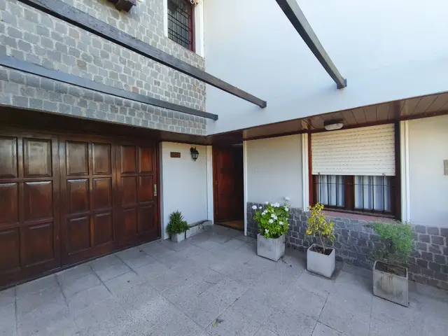 Casa en venta en VILLA PRIMERA