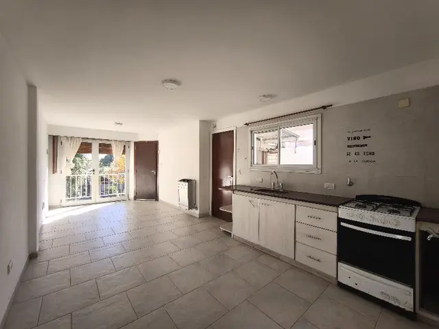 Departamento de 2 ambientes en alquiler en VILLA PRIMERA