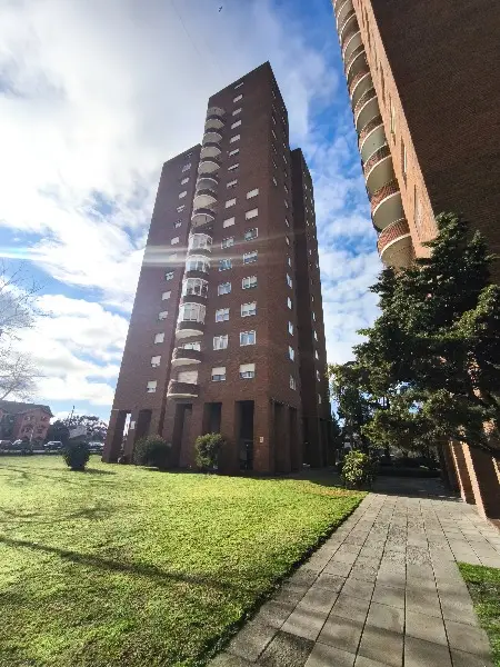 Departamento de 4 ambientes en alquiler en VILLA PRIMERA