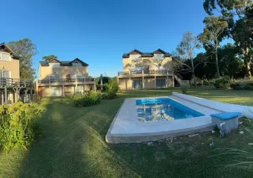 Departamento de 1 ambiente en venta en Los Acantilados
