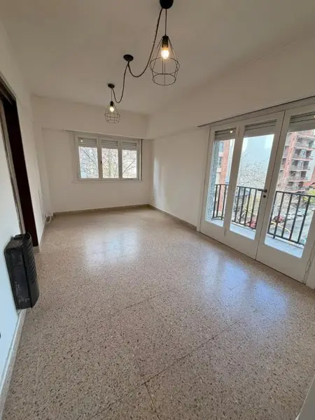 Departamento de 2 ambientes en alquiler en Área Centro