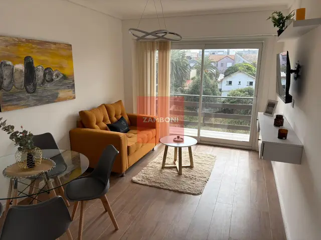 Departamento de 2 ambientes en venta en LA PERLA