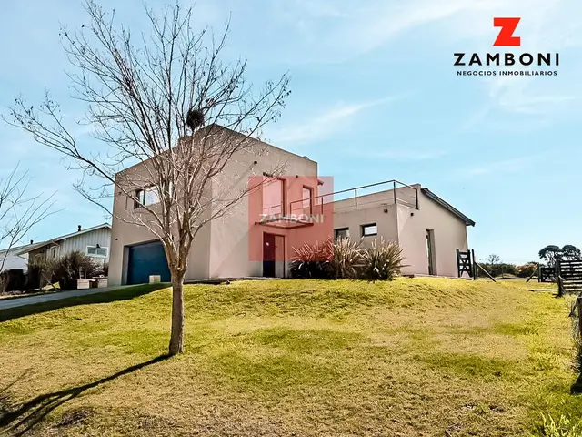 Casa de 3 ambientes en venta en Playa Chapadmalal