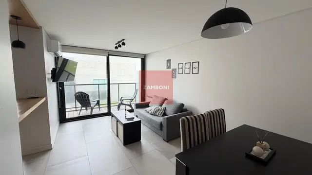 Departamento de 2 ambientes en venta en PARQUE LURO