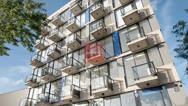 Local de 1 ambiente en venta en PARQUE CAMET
