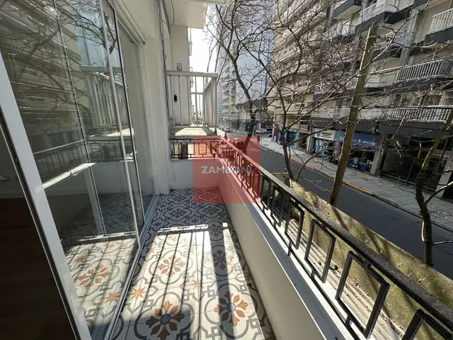 Departamento de 2 ambientes en venta en Centro