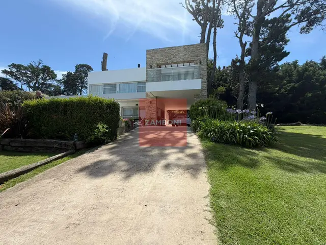 Casa de 3 ambientes en venta en DON EMILIO