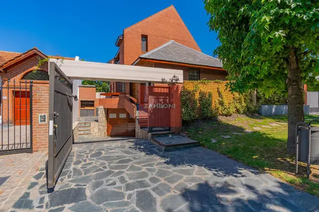 Casa de 3 ambientes en venta en PLAYA GRANDE