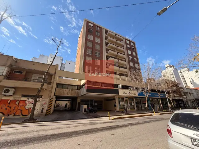 Departamento de 3 ambientes en venta en Centro