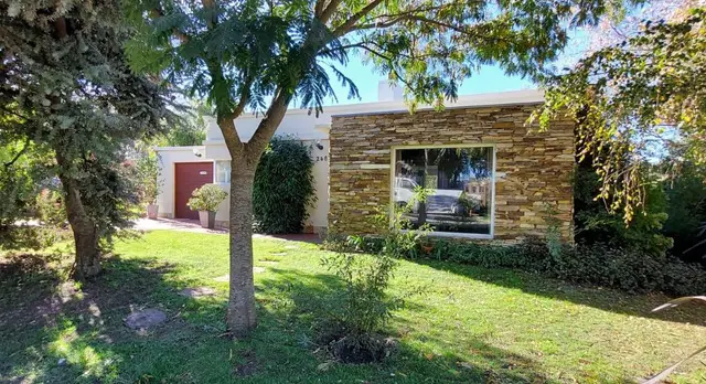 Casa de 2 ambientes en venta en Playa Chapadmalal