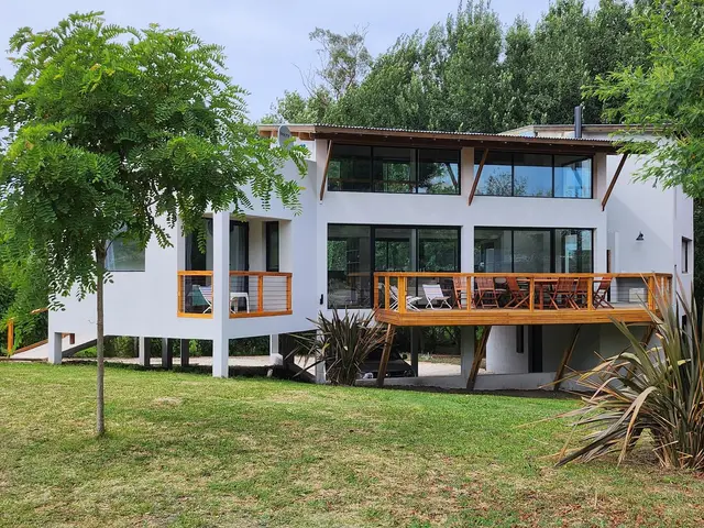 Casa de 5 ambientes en venta en Playa Chapadmalal