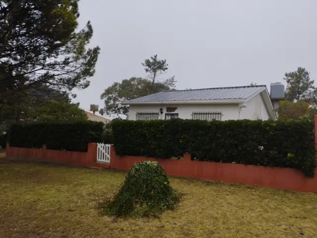 Casa de 4 ambientes en venta en Playa Chapadmalal
