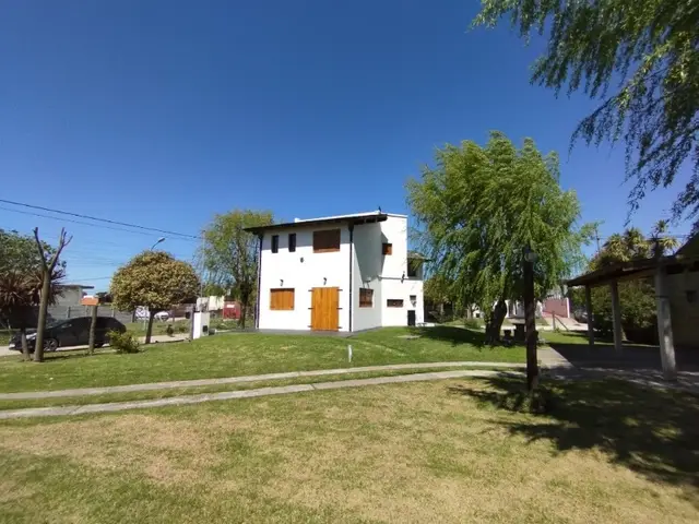 Casa de 3 ambientes en venta en ALFAR