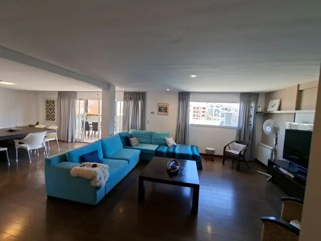 Departamento de 4 ambientes en venta en ESTACION TERMINAL (ALDREY)