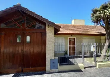 Casa de 3 ambientes en venta en ESTRADA JOSE MANUEL