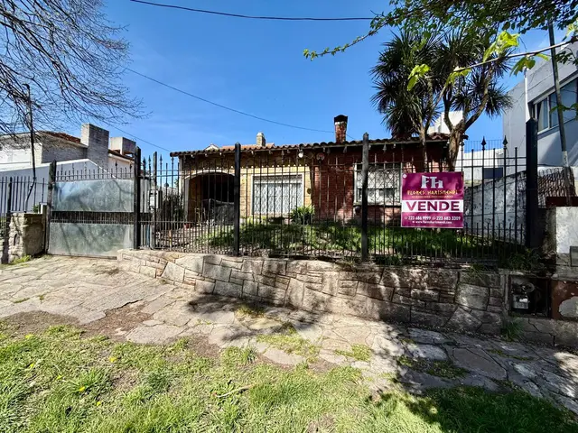 Casa de 3 ambientes en venta en PRIMERA JUNTA