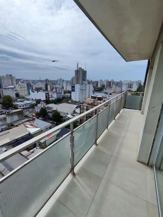 Departamento de 4 ambientes en venta en Centro
